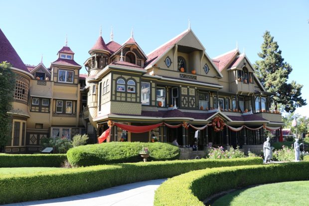 The Most Haunted Houses in America