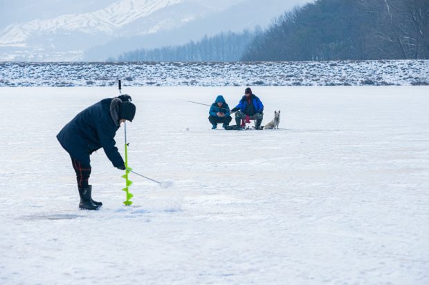 An Easy Guide To Understanding Ice Fishing