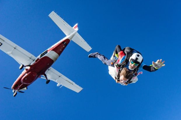 What to Expect When Going Skydiving