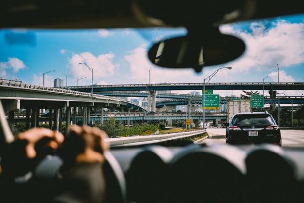 6 Reasons to Choose Car Rental Instead of Public Transportation When Traveling