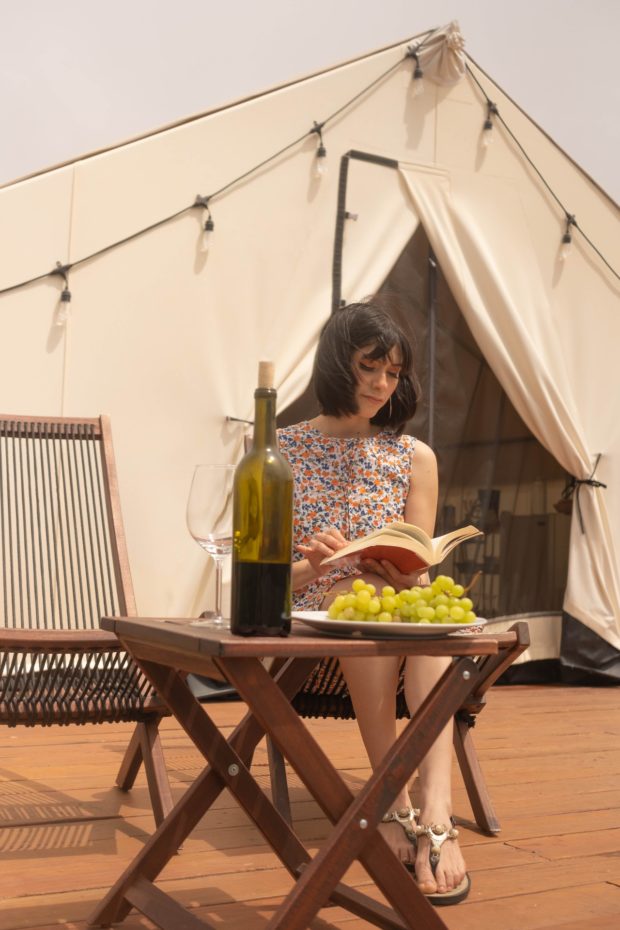 How To Choose the Right Tent for an Outdoor Family Reunion