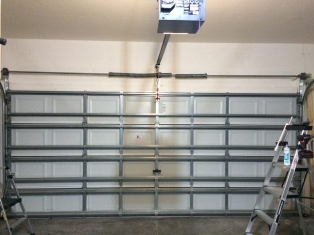 How To Install a Garage Door by Yourself How To Install a Garage Door by Yourself