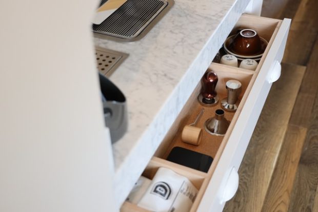 6 Ways to Organize Your Home & Simplify Your Life