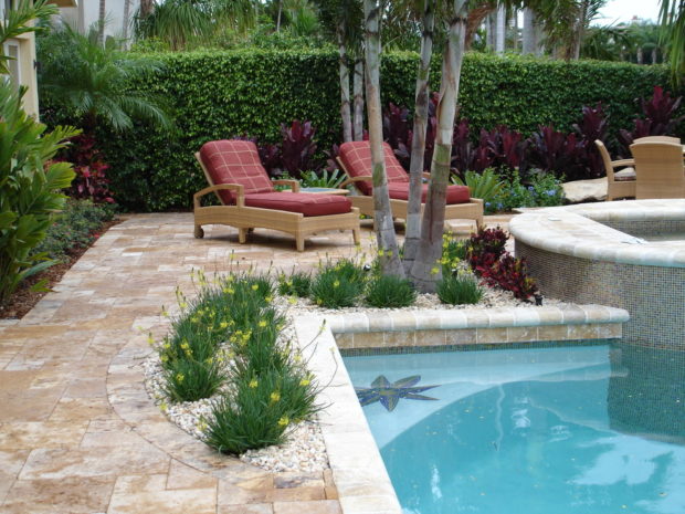 5 Ways to Elevate your Pool Area for Family and Friends 5 Ways to Elevate your Pool Area for Family and Friends