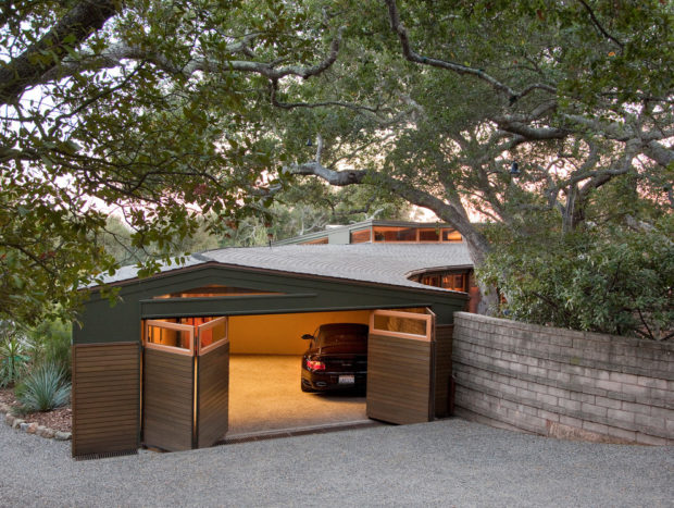 4 Garage Door Installation Tips for the Savvy Homeowner 4 Garage Door Installation Tips for the Savvy Homeowner