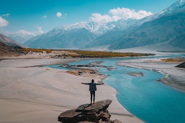 Biggest Reasons Why Traveling Is Good For Your Mental Health