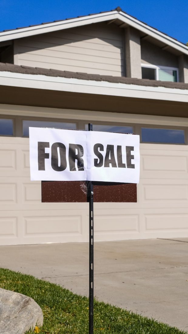 Looking to Sell Your Home Soon? How to Make Contact With a Realtor