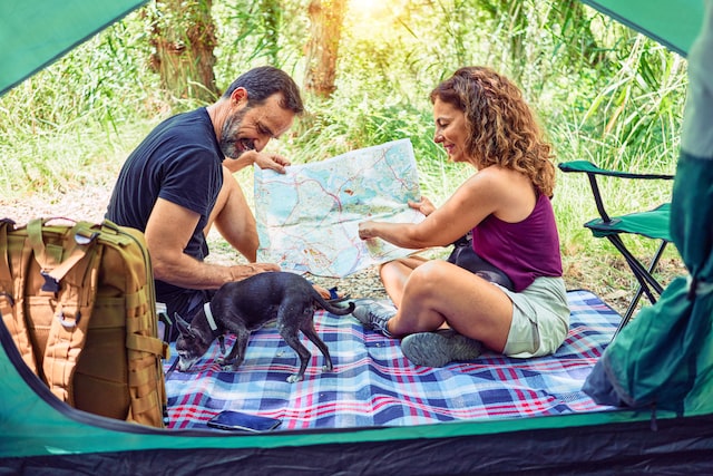 10 Essentials to Take on Your Next Family Camping Trip