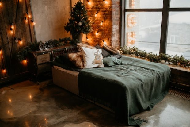 7 Ways to Create a Welcoming Guest Room for the Holidays