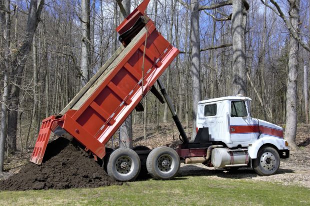 dump-truck-6012254_1280-620x413 How To Decorate Your Yard - 6 Machines To Help You Out