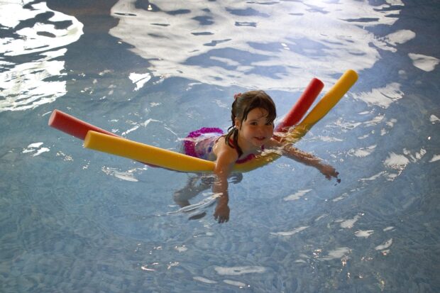 7 Mistakes Parents Make with Children and Swimming