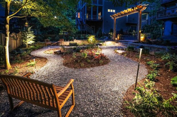9 Modern Outdoor Lighting Ideas To Transform Your Patio