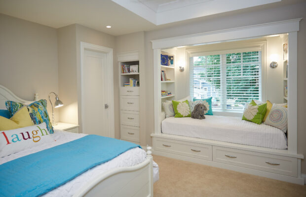 Projects to Transform Your Guest Bedroom Before the Holidays Projects to Transform Your Guest Bedroom Before the Holidays