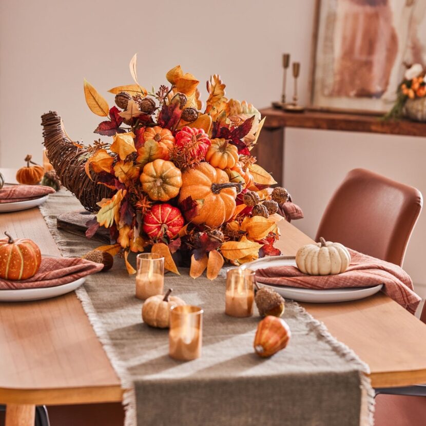 Elevate Your Home with Warmth: Thanksgiving Decorations That Bring the Season to Life