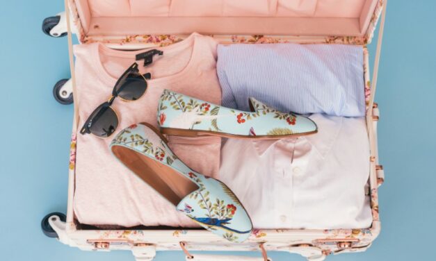 Planning a Vacation This Spring? What You’ll Need to Start Packing