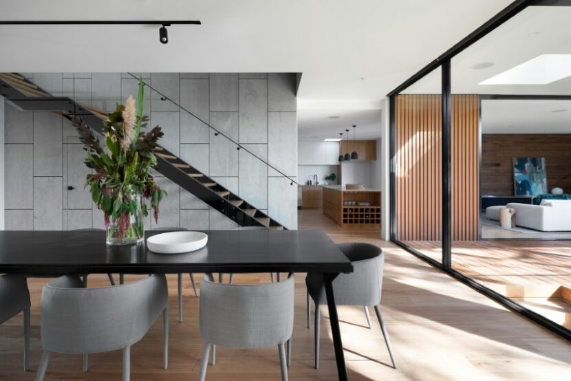 open-floor-living-room-design-830x554 Crafting Privacy: Artful Solutions for Contemporary Living Spaces