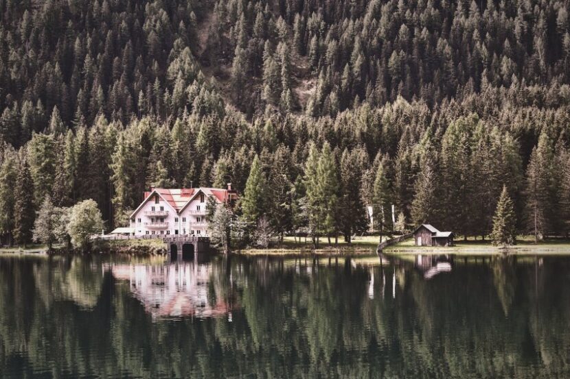 lake-hotel-830x553 Lakeside Escape Where Serenity Meets Luxury