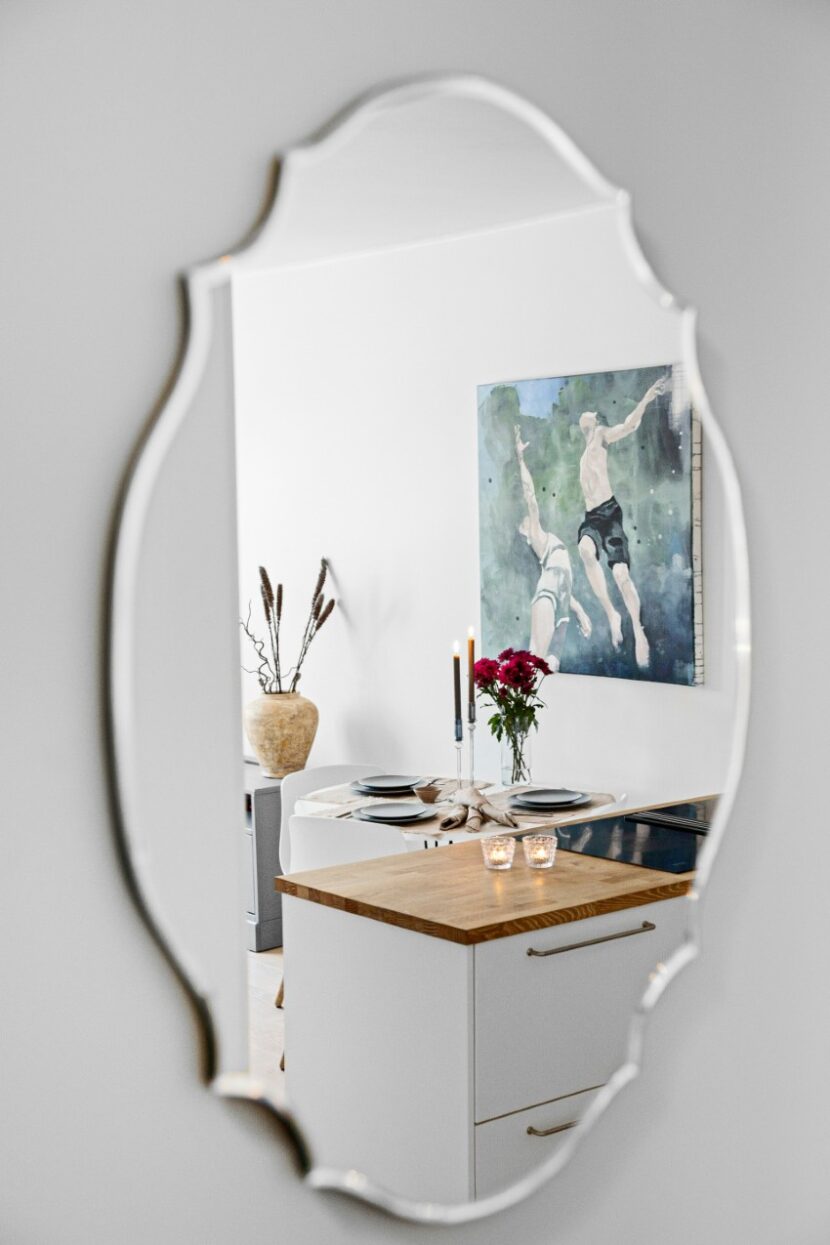 small-apartment-mirror-830x1245 Turning Smaller Areas Into Living Spaces With High Visual Impact