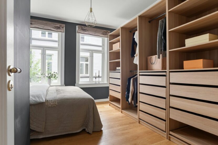 small-bedroom-830x554 Turning Smaller Areas Into Living Spaces With High Visual Impact