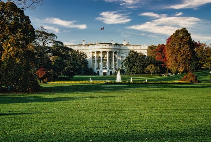 white-house-washington-dc-830x557 The Weekend Shift: Discovering DC Beyond the 9-to-5 Hustle