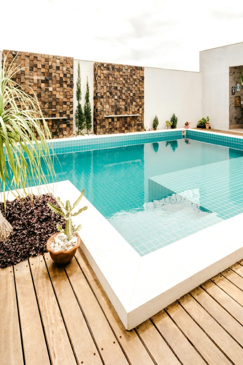 pool-deck-830x1245 Common Mistakes to Avoid When Starting a Pool Construction Project