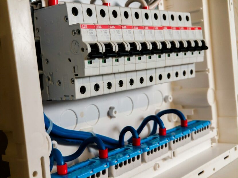 cicruit-breakers-830x623 Is Your Dallas Home's Electrical System Hiding Dangers?
